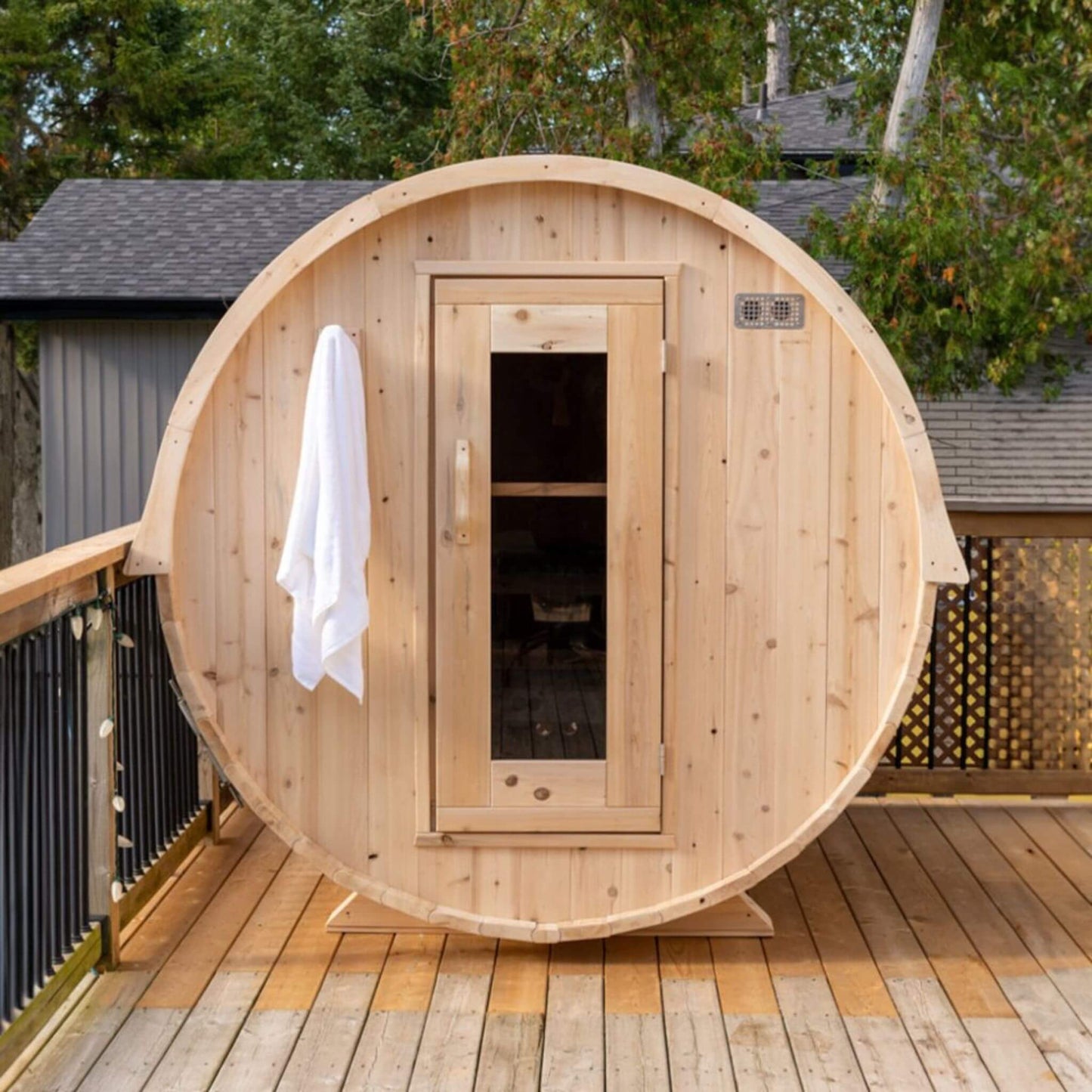 DUNDALK HARMONY | 4-Person Canadian Timber Barrel Sauna | By Leisure Craft
