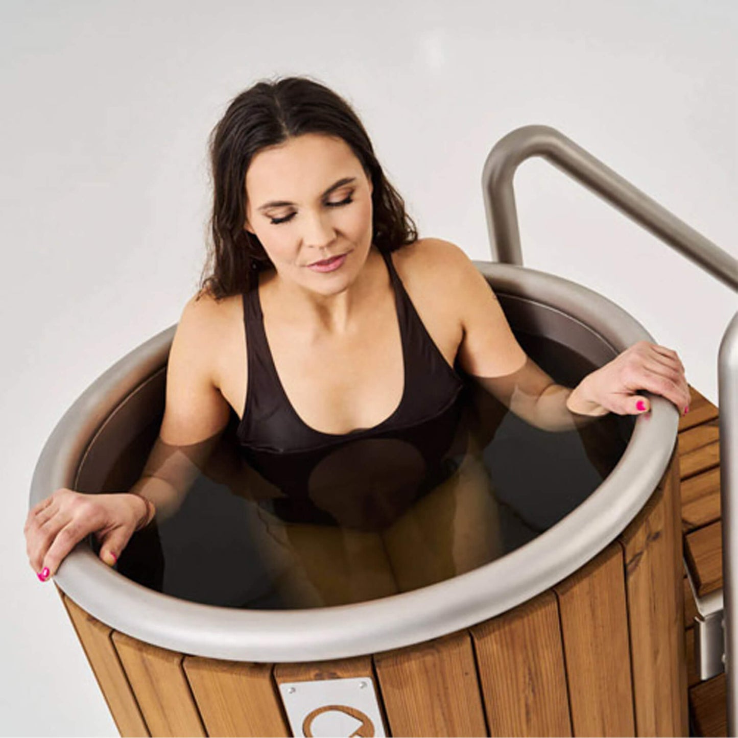 ICE BARREL | Thermowood & Fibreglass | Barrel Cold Plunge With Chiller System By IceTubs