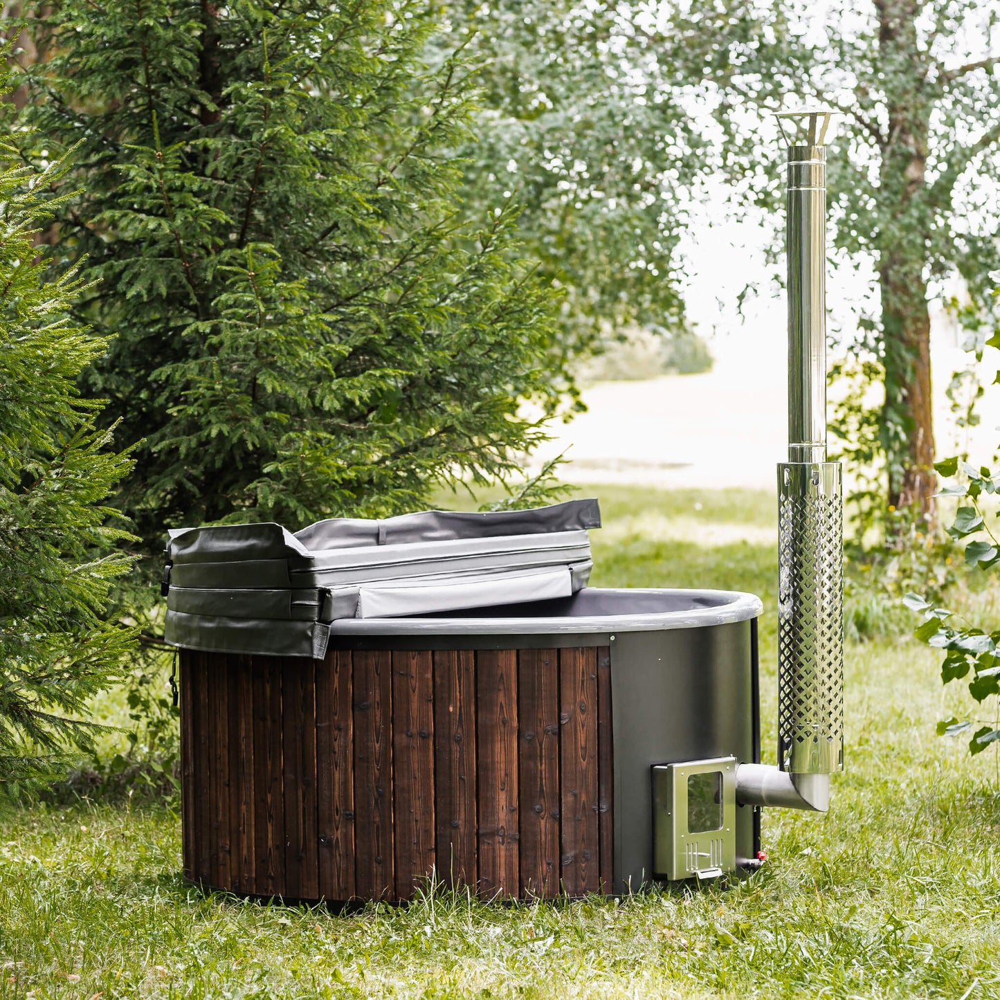 Premium Wood-Fire Hot Tub | 4 Person | ThermoWood® Exterior + Fiberglass Interior | Handcrafted In Lithuania