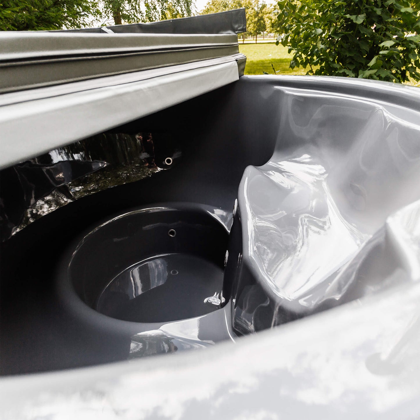 Premium Wood-Fire Hot Tub | 4 Person | ThermoWood® Exterior + Fiberglass Interior | Handcrafted In Lithuania