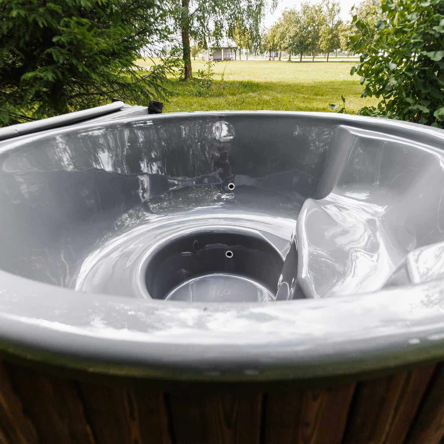Premium Wood-Fire Hot Tub | 4 Person | ThermoWood® Exterior + Fiberglass Interior | Handcrafted In Lithuania