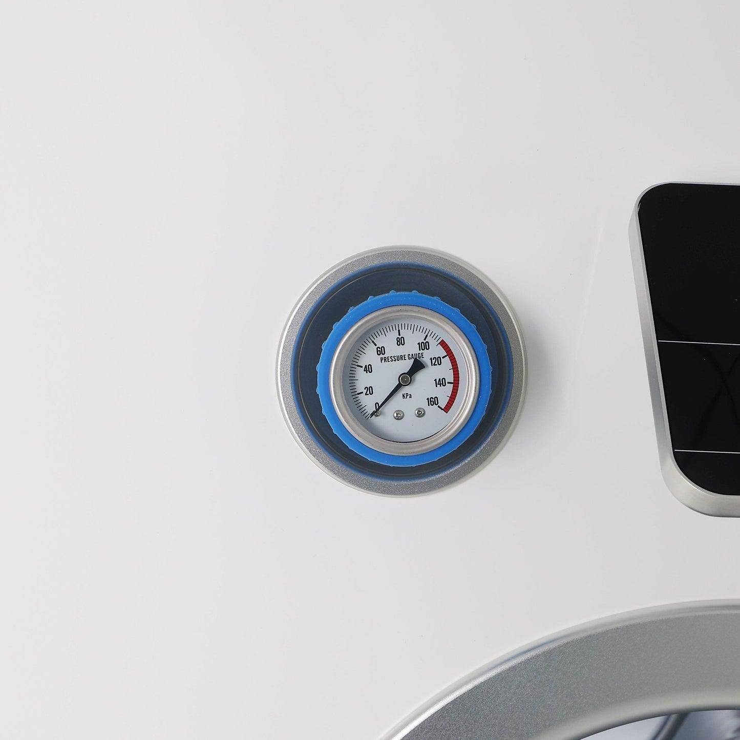 TIMEPOD 2 | Triangular Hard-Shell Hyperbaric Chamber 2.0 ATA | By MedEq Fitness