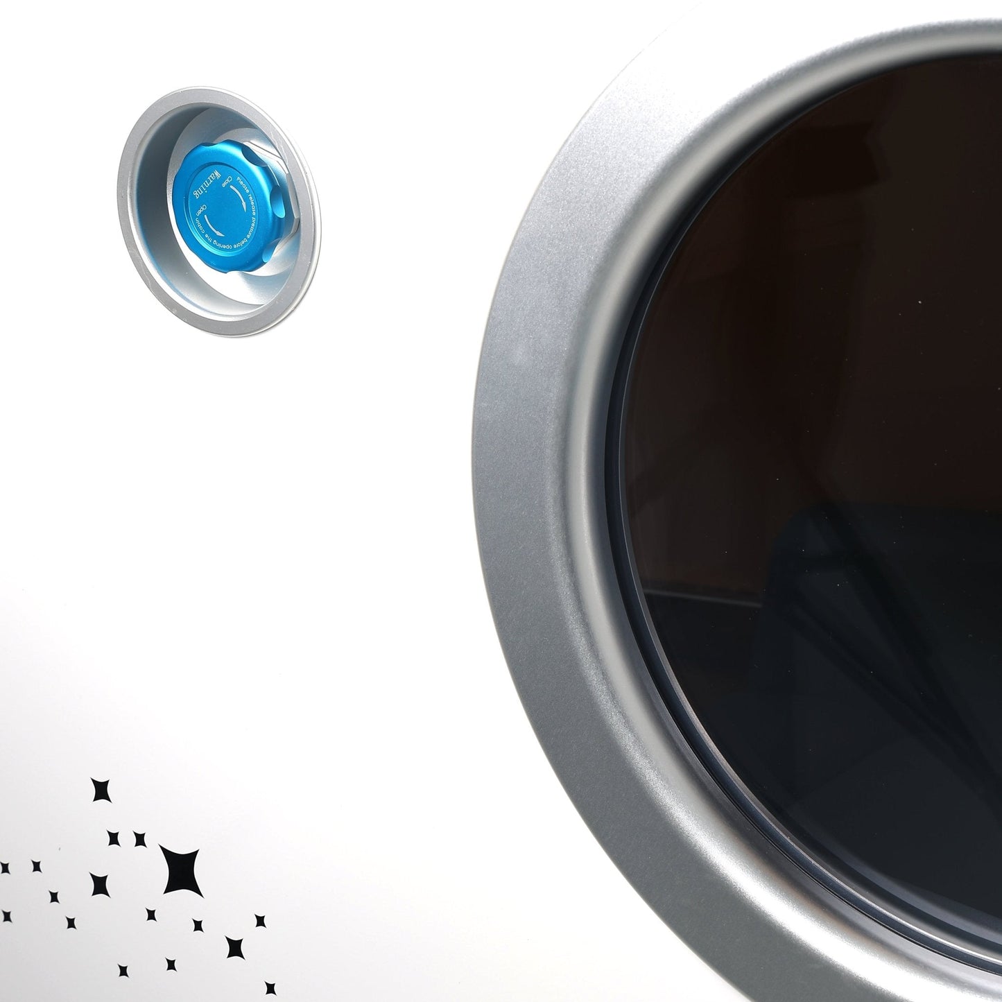 TIMEPOD 2 | Triangular Hard-Shell Hyperbaric Chamber 2.0 ATA | By MedEq Fitness